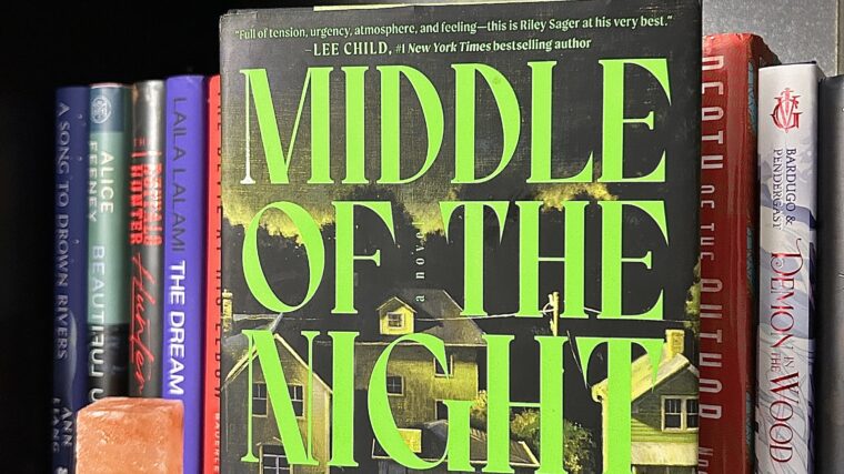 middle of the night by Riley Sager